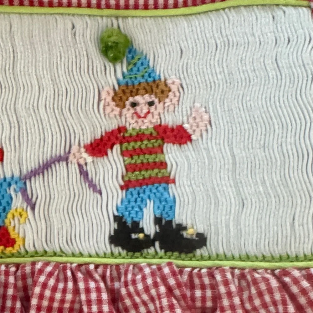 Anavini Red Gingham Smocked Embroidered Elf With Toys Dress New And Never Worn - Picture 5 of 15